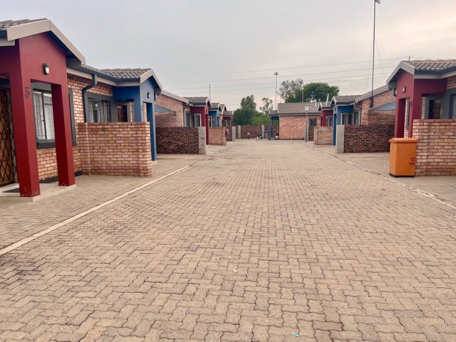 2 Bedroom Property for Sale in Dassie Rand North West